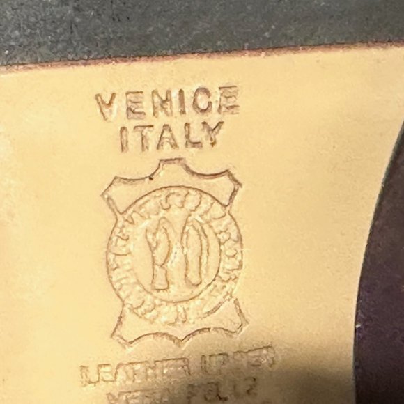 RARE! Moda di Fausto Olive Suede Sequin Heeled Ankle Boots. Size 37.5 (US 7.5) - Picture 2 of 12